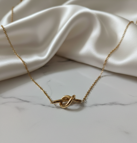 Interlocked Necklace